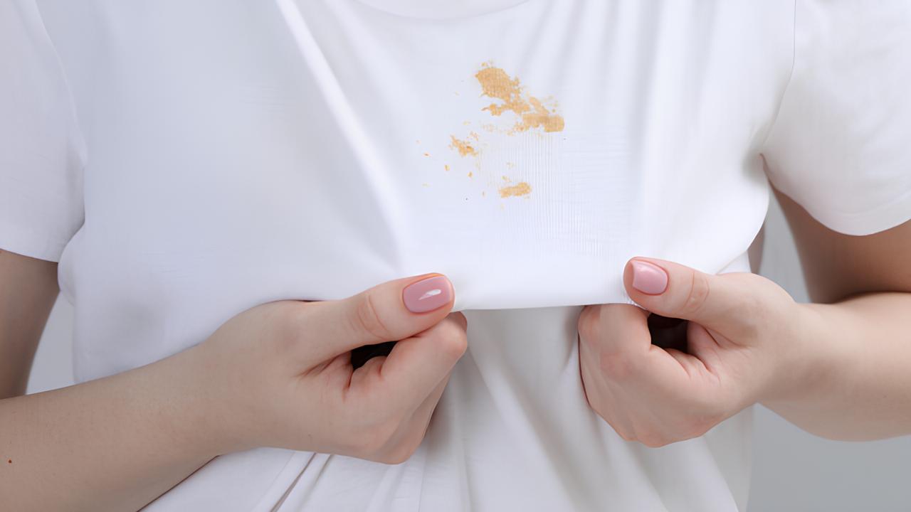 Phải biết loại bỏ vết bẩn cho các cửa hàng giặt là